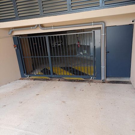 Sainte Maxime - Superbe Appartement Neuf Classe 4 Etoiles Luaran gambar