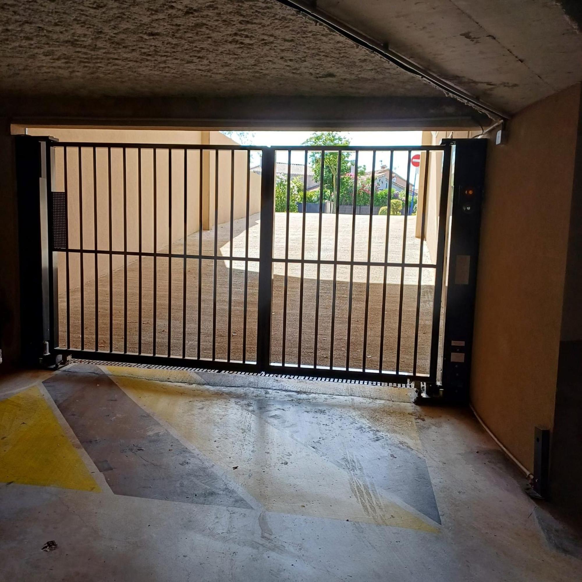 Sainte Maxime - Superbe Appartement Neuf Classe 4 Etoiles Luaran gambar